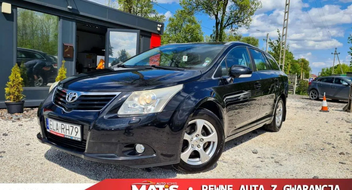 toyota radziejów Toyota Avensis cena 27900 przebieg: 255000, rok produkcji 2009 z Radziejów